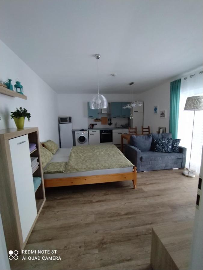 דירות Šimonovice Apartman Eliska Vinohradni 200 מראה חיצוני תמונה
